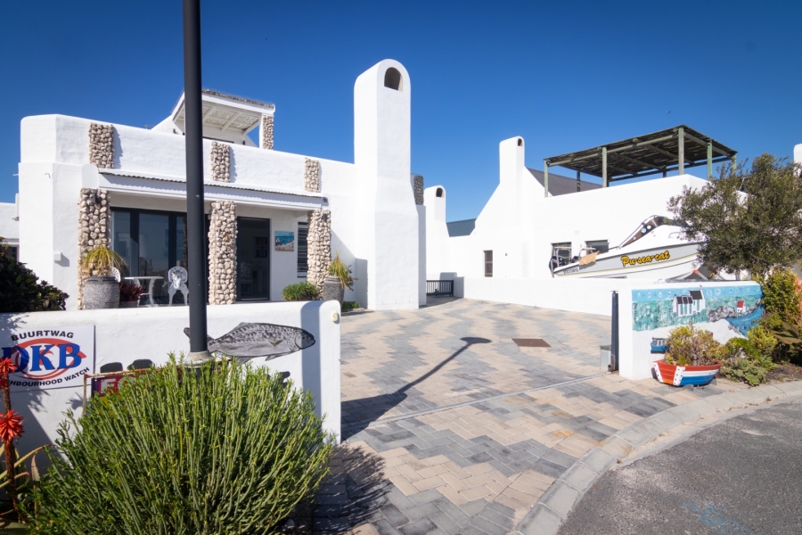 4 Bedroom Property for Sale in Dwarskersbos Western Cape